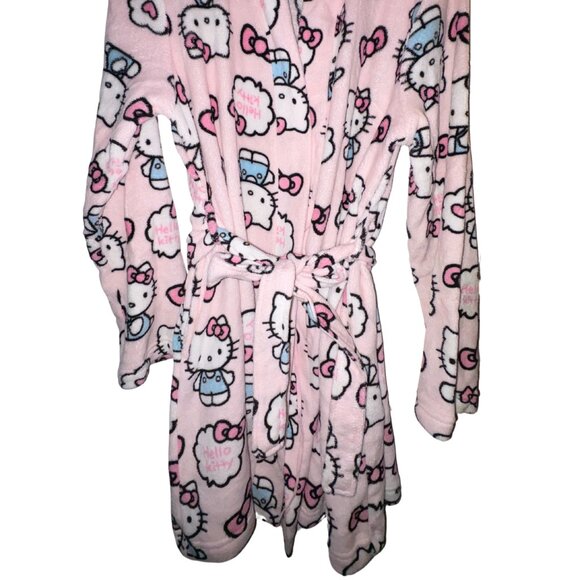 Hello Kitty pink bath robe - Picture 6 of 6